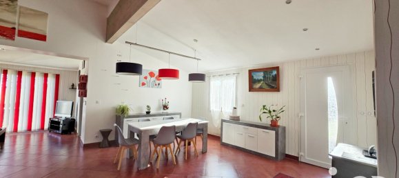 Casa de 7 habitaciónes en Chateauroux, France No. 317117 19