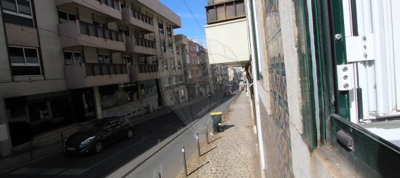 2 bedrooms Apartment in Lisbon, Portugal No. 11809 37