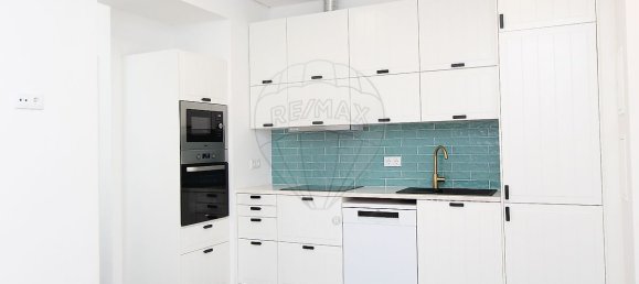 2 bedrooms Apartment in Lisbon, Portugal No. 11809 7