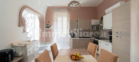 Casa de 2 dormitorios en Palo del Colle, Italy No. 371103 3