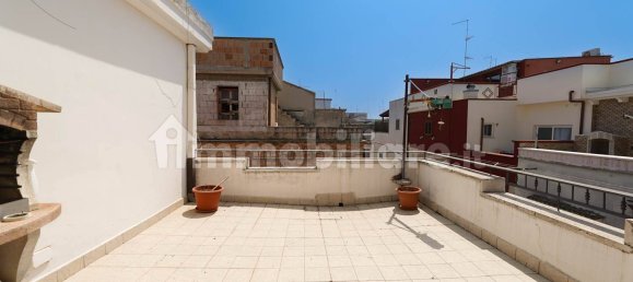 Casa de 2 dormitorios en Palo del Colle, Italy No. 371103 42