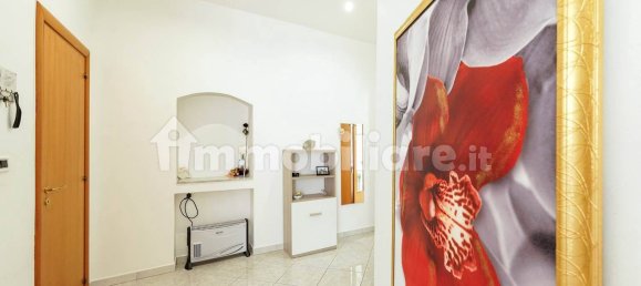 Casa de 2 dormitorios en Palo del Colle, Italy No. 371103 25