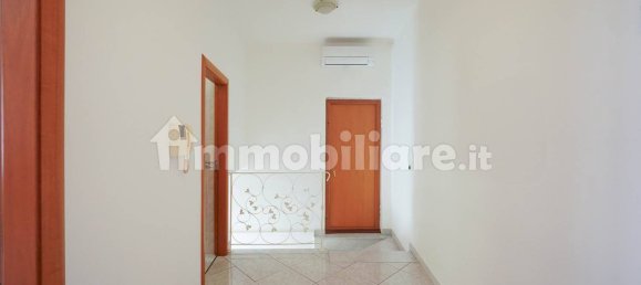 Casa de 2 dormitorios en Palo del Colle, Italy No. 371103 26