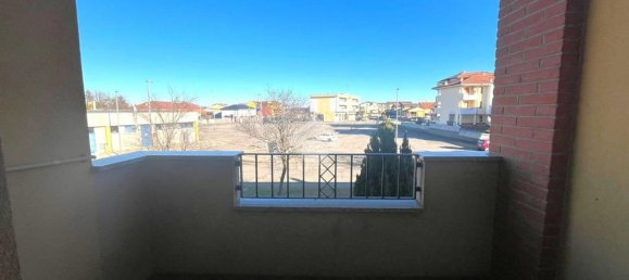 5 rooms House in Trecate, Italy No. 211658 23