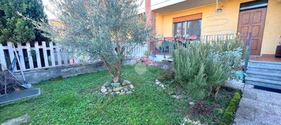5 rooms House in Trecate, Italy No. 211658 20