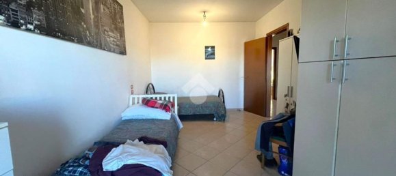 5 rooms House in Trecate, Italy No. 211658 7