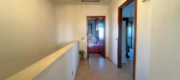 5 rooms House in Trecate, Italy No. 211658 17