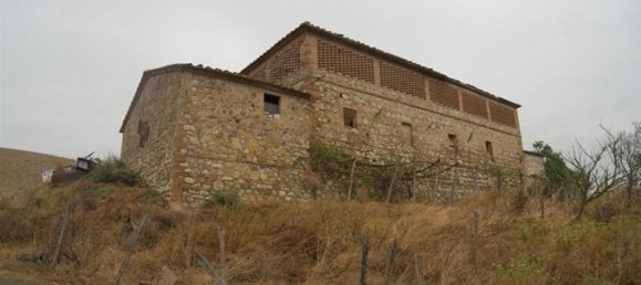 Studio in Murlo, Italy, Nr. 1478 5