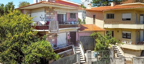 5 bedrooms House in Cascais, Portugal No. 45951 2