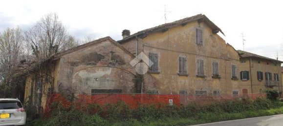 Casa T6 em Cadelbosco di Sopra, Italy N.º 96066 9