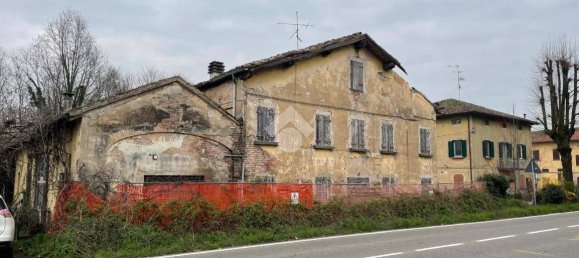 Casa T6 em Cadelbosco di Sopra, Italy N.º 96066 3