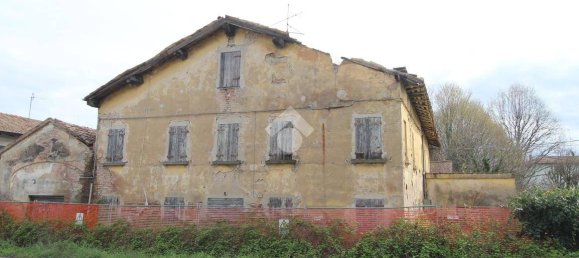 Casa T6 em Cadelbosco di Sopra, Italy N.º 96066 6