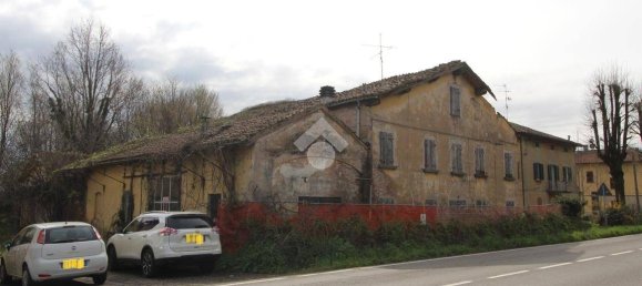 Casa T6 em Cadelbosco di Sopra, Italy N.º 96066 10