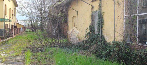 Casa T6 em Cadelbosco di Sopra, Italy N.º 96066 11