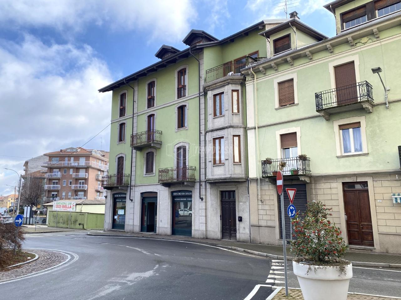 6غرفة شقة في Occhieppo Inferiore, Italy رقم 32086