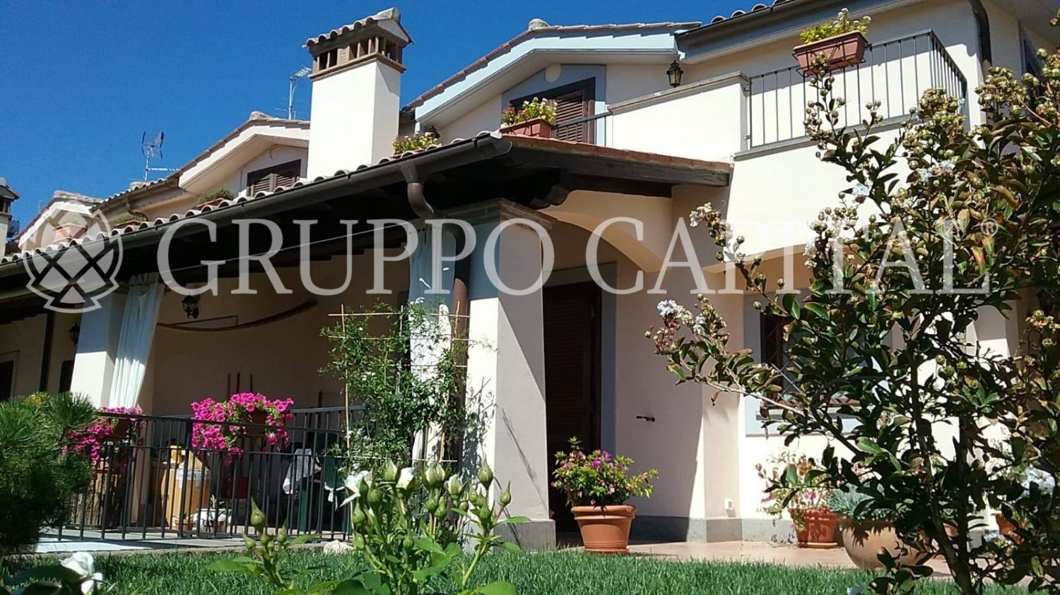 Вилла с 4 спальнями в Тревиньяно Романо, Италия № 44722