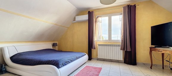 Дом с 4 спальнями в Ле Пассаж, Франция № 265690 10