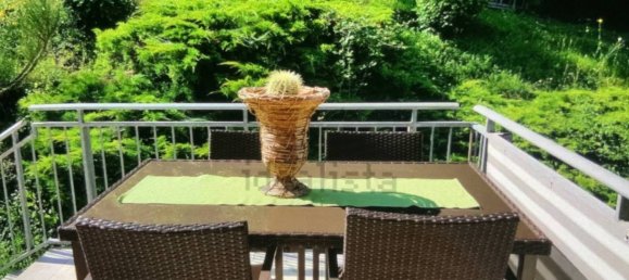 3 bedrooms Penthouse in Carrara, Italy No. 251555 3