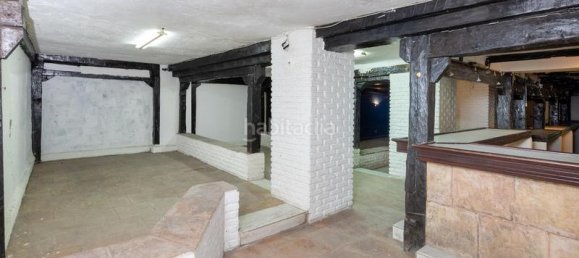 224m² Commercial property in Granada, Spain No. 178877 8