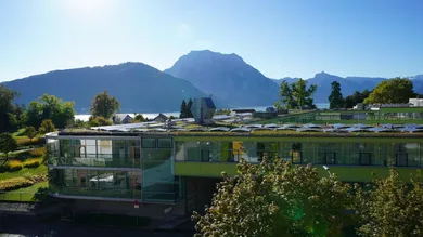 Квартира с 4 комнатами в Гмунден, Австрия № 240012