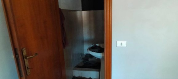 5 bedrooms House in Viareggio, Italy No. 198605 8