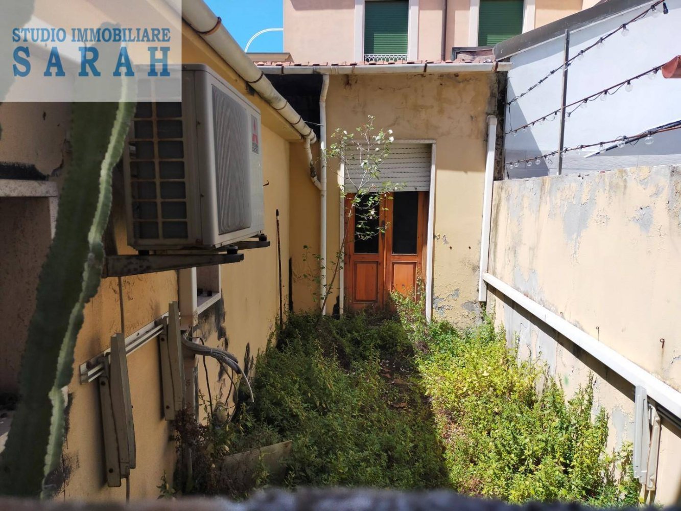 Casa de 5 dormitorios en Viareggio, Italy No. 198605