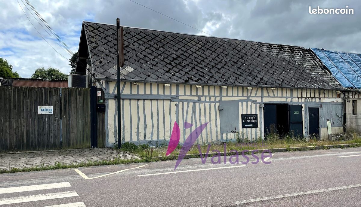 115m² Commercial property in Seine-Maritime, France No. 359544