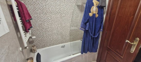 3 bedrooms Penthouse in Logrono, Spain No. 140181 14