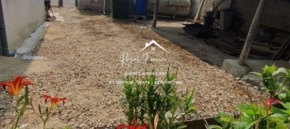 3 Schlafzimmer Villa in Saint-Flovier, France, Nr. 89729 11