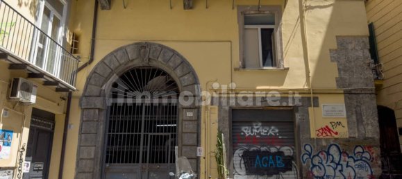 2 bedrooms Apartment in Naples, Italy No. 311728 3
