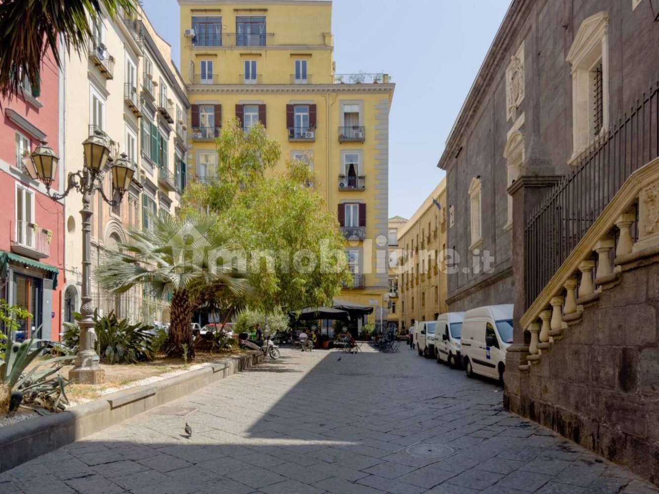 2 bedrooms Apartment in Naples, Italy No. 311728