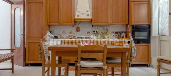 2 bedrooms Apartment in Naples, Italy No. 311728 12