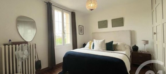 3 bedrooms House in Argenteuil, France No. 359629 12