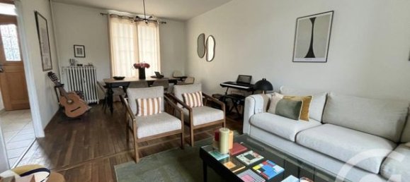 3 bedrooms House in Argenteuil, France No. 359629 4