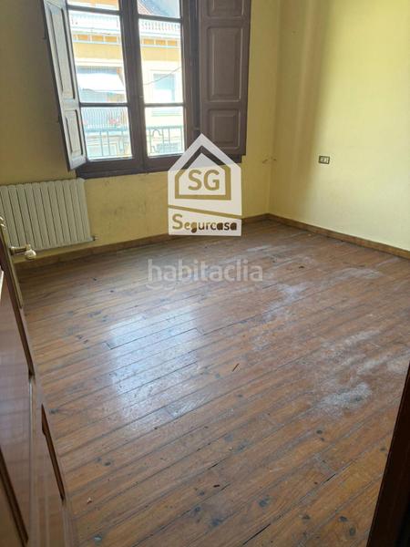 320m² Building in Ourense, Spain No. 169687