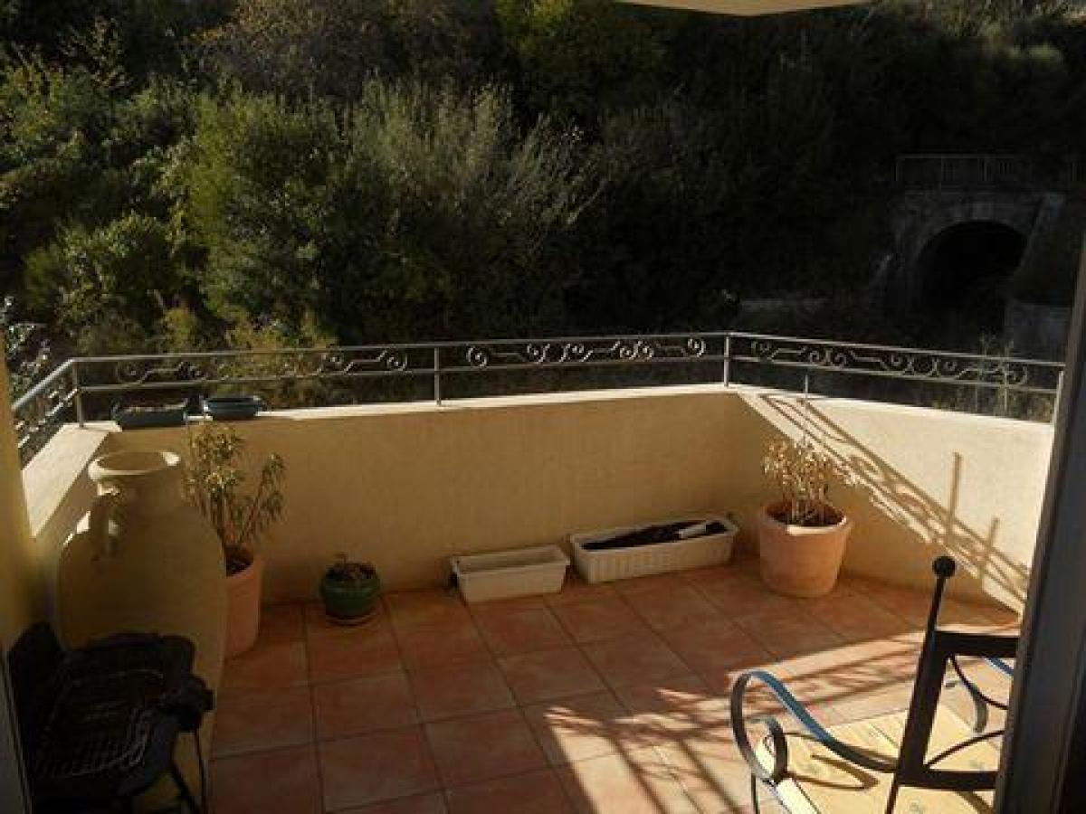 Studio in the Condo in Gonfaron, France No. 4169