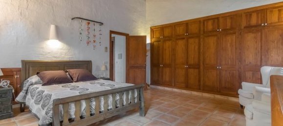 Дом с 7 спальнями в Менорка, Испания № 86485 19