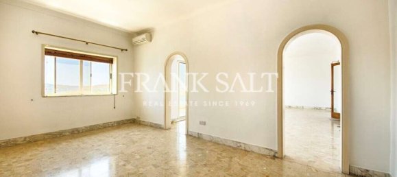4 bedrooms Apartment in Sliema, Malta No. 6728 10