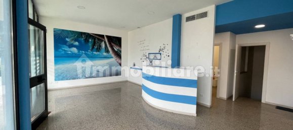 5-Zimmer Gewerbliche Immobilie in Palazzo Pignano, Italy, Nr. 379400 5