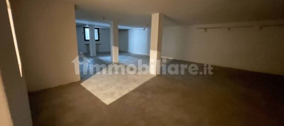 5-Zimmer Gewerbliche Immobilie in Palazzo Pignano, Italy, Nr. 379400 24