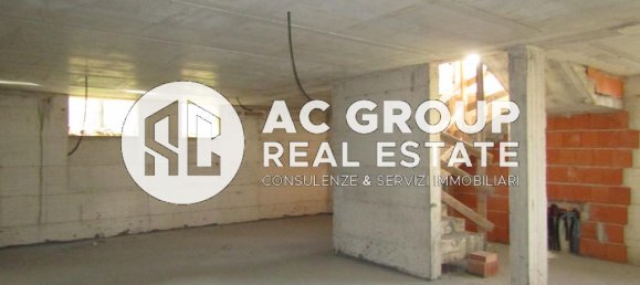 4-Zimmer Villa in Misinto, Italy, Nr. 18144 9