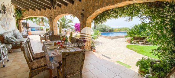 4 bedrooms Villa in Benissano, Spain No. 4359 7