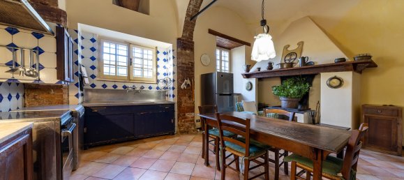 Villa T5 em Perugia, Italy N.º 46119 8