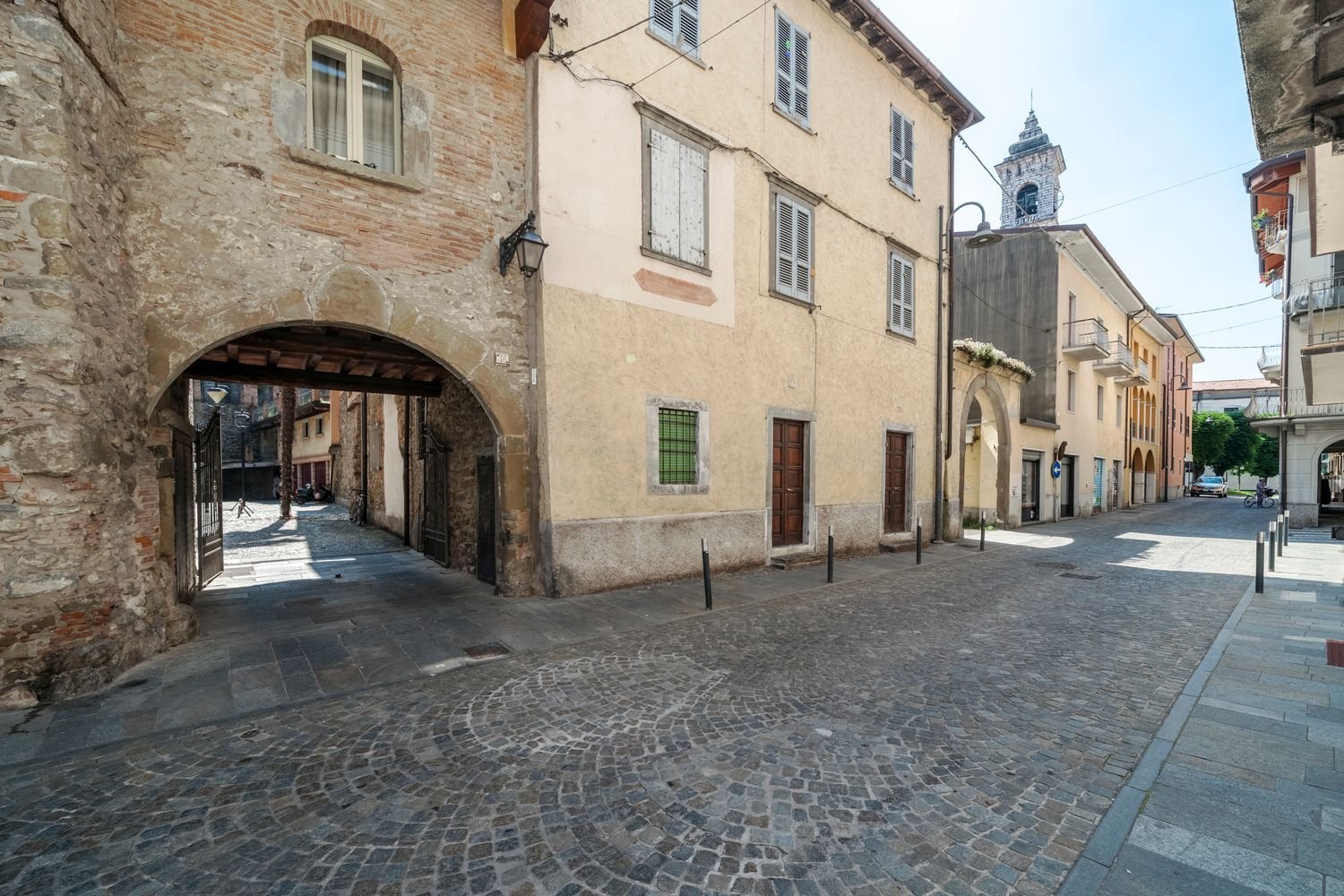 2 bedrooms Apartment in Capriolo, Italy No. 364279