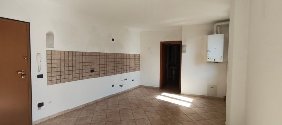 2 bedrooms Apartment in Capriolo, Italy No. 364279 7