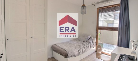 3 rooms Apartment in Seine-Saint-Denis, France No. 362695 11