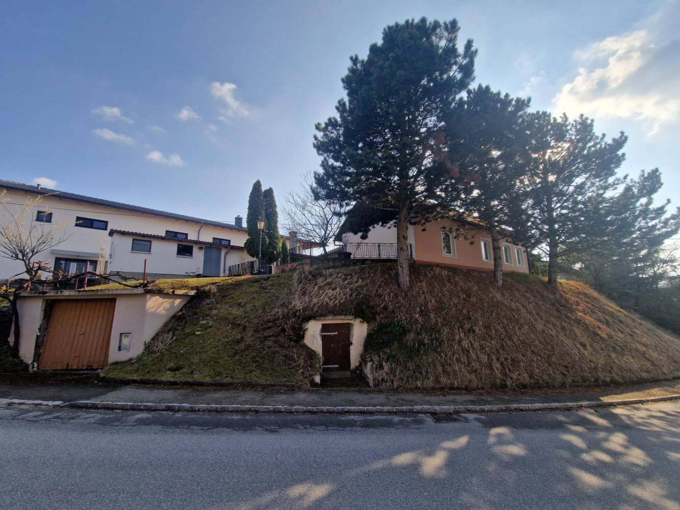 3 bedrooms Castles in Grossweikersdorf, Austria No. 165496