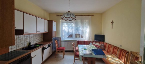 3 bedrooms Castles in Grossweikersdorf, Austria No. 165496 4