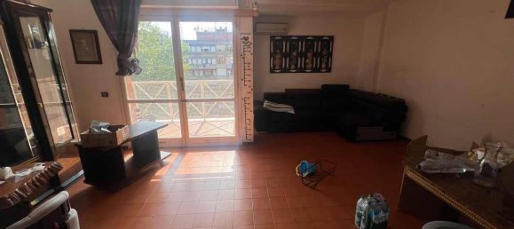 Apartamento T4 em Rome, Italy N.º 360428 3