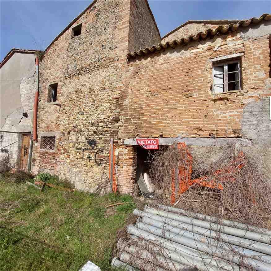 14 rooms House in Citerna, Italy No. 148342